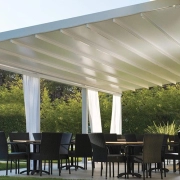 Adana Bioklimatik Pergola Sistemleri: Konforlu Dış Mekanlar Adana Bioklimatik Pergola Sistemleri: Konforlu Dış Mekanlar
