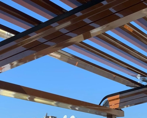 Amasya Rolling Roof Sistemleri: Yeşil Irmak Kenarında Dört Mevsim Konfor