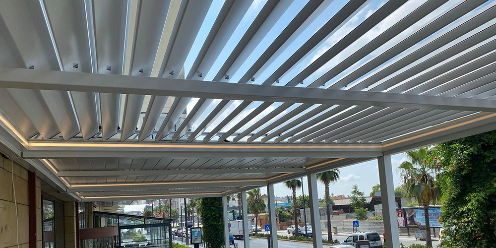 Hakkari Rolling Roof Sistemleri: Zirvelerin Sert İklimine Özel Dayanıklı Çatılar Hakkari Rolling Roof Sistemleri: Zirvelerin Sert İklimine Özel Dayanıklı Çatılar