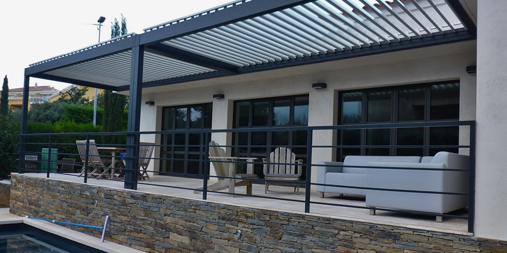 Kahramanmaraş Rolling Roof Sistemleri: Akdeniz ve Karasal İklime Uyumlu Konfor
