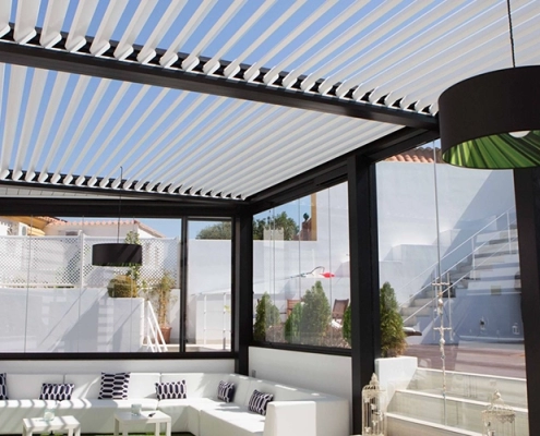 Muğla Bioklimatik Pergola Sistemleri ile Tatil Konforu