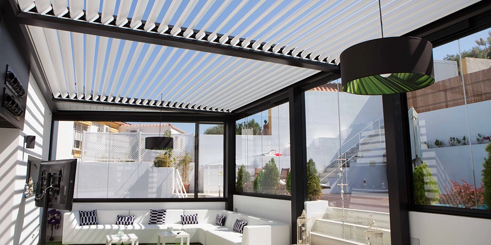 Muğla Bioklimatik Pergola Sistemleri ile Tatil Konforu