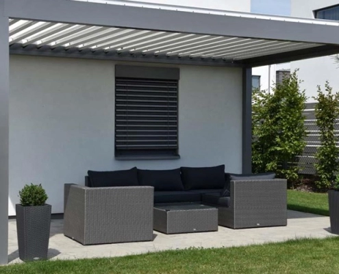 Uşak Bioklimatik Pergola Sistemleri Ege'de Estetik ve İşlevsellik